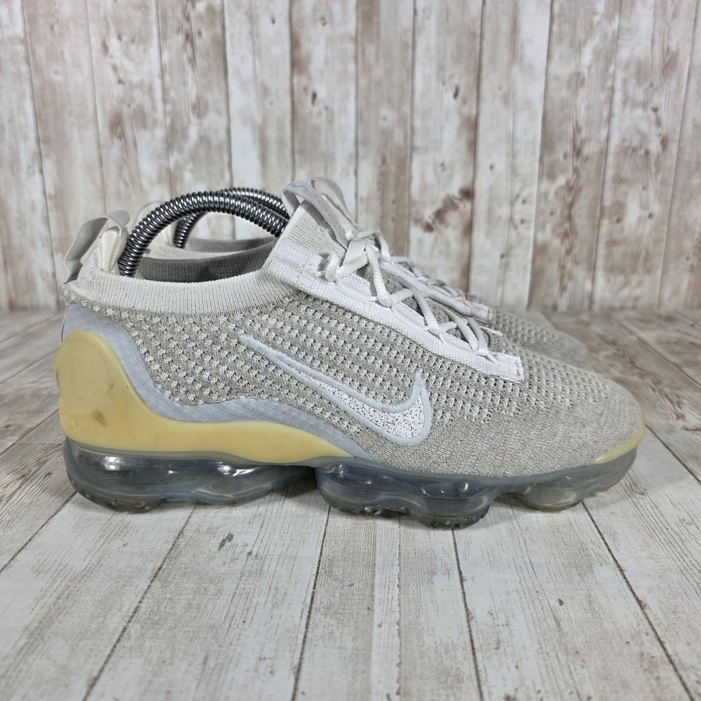 Nike Air VaporMax Flyknit 2021 Women Shoes Light Grey‎ White DC4112 100 Size 8.5